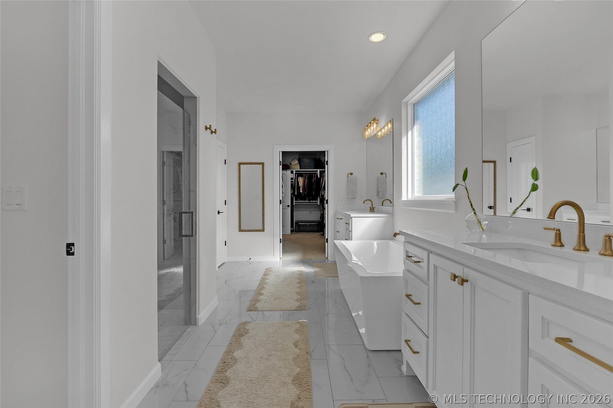 3008 E 103rd Street Property Photo 29