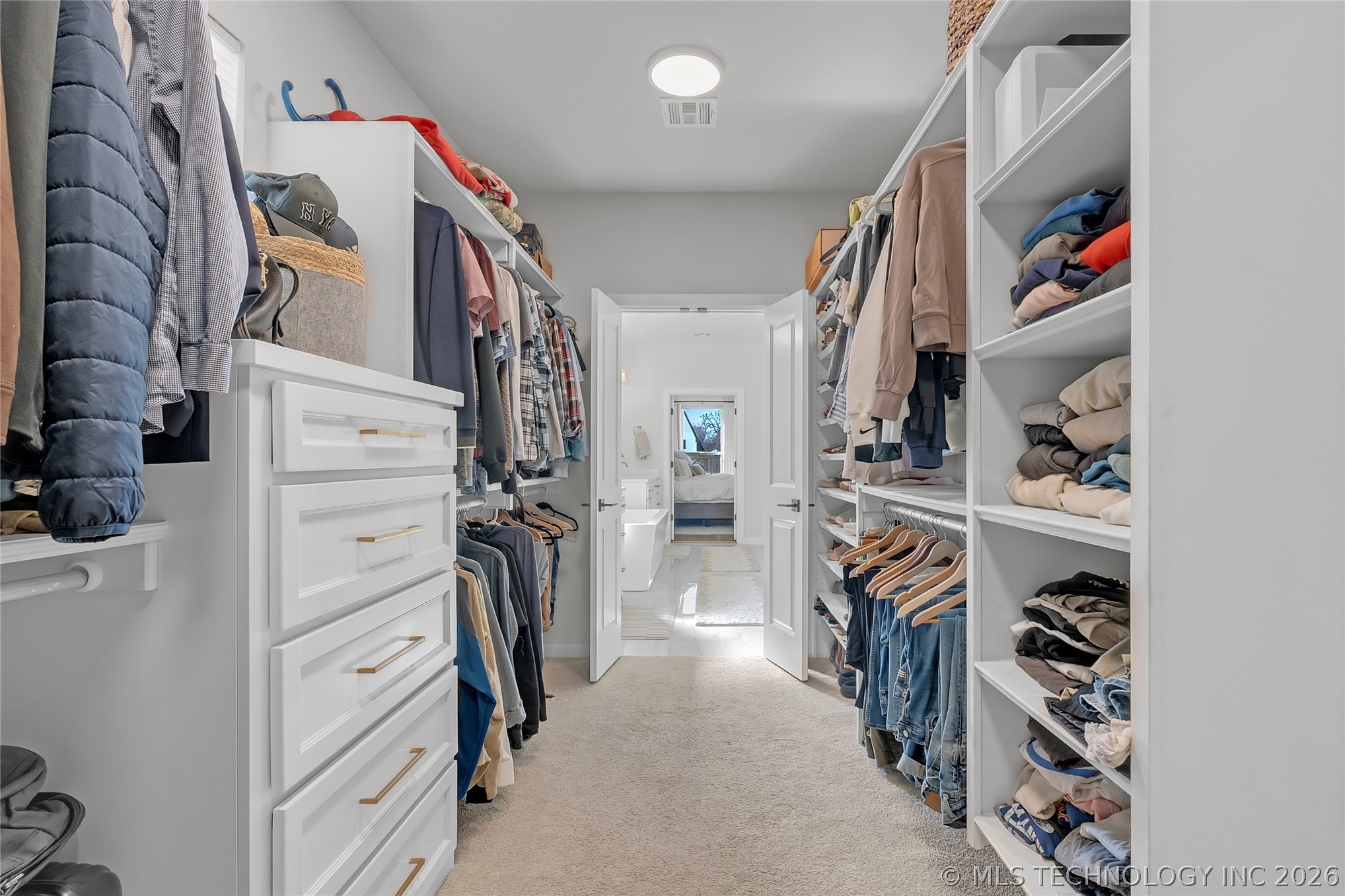 3008 E 103rd Street Property Photo 37