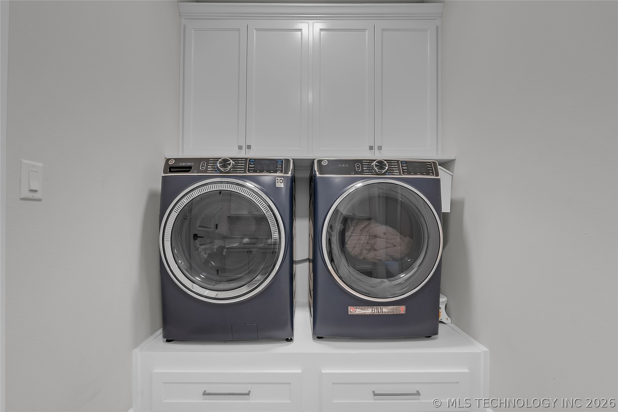 3008 E 103rd Street Property Photo 38