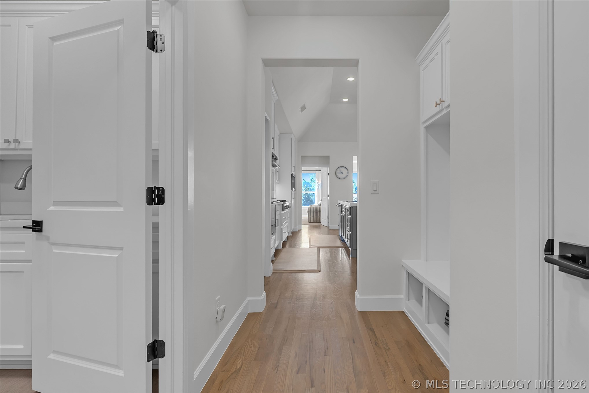 3008 E 103rd Street Property Photo 40