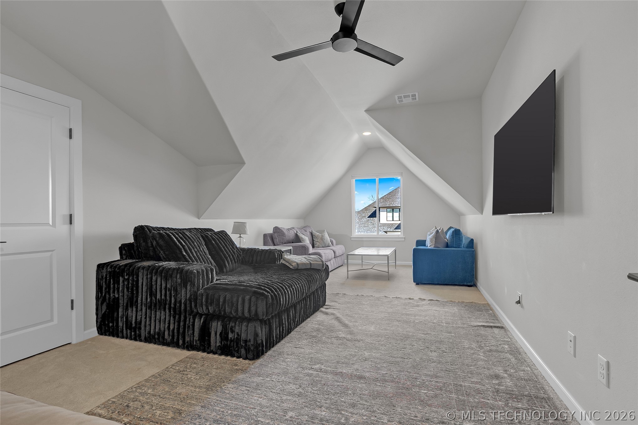 3008 E 103rd Street Property Photo 47