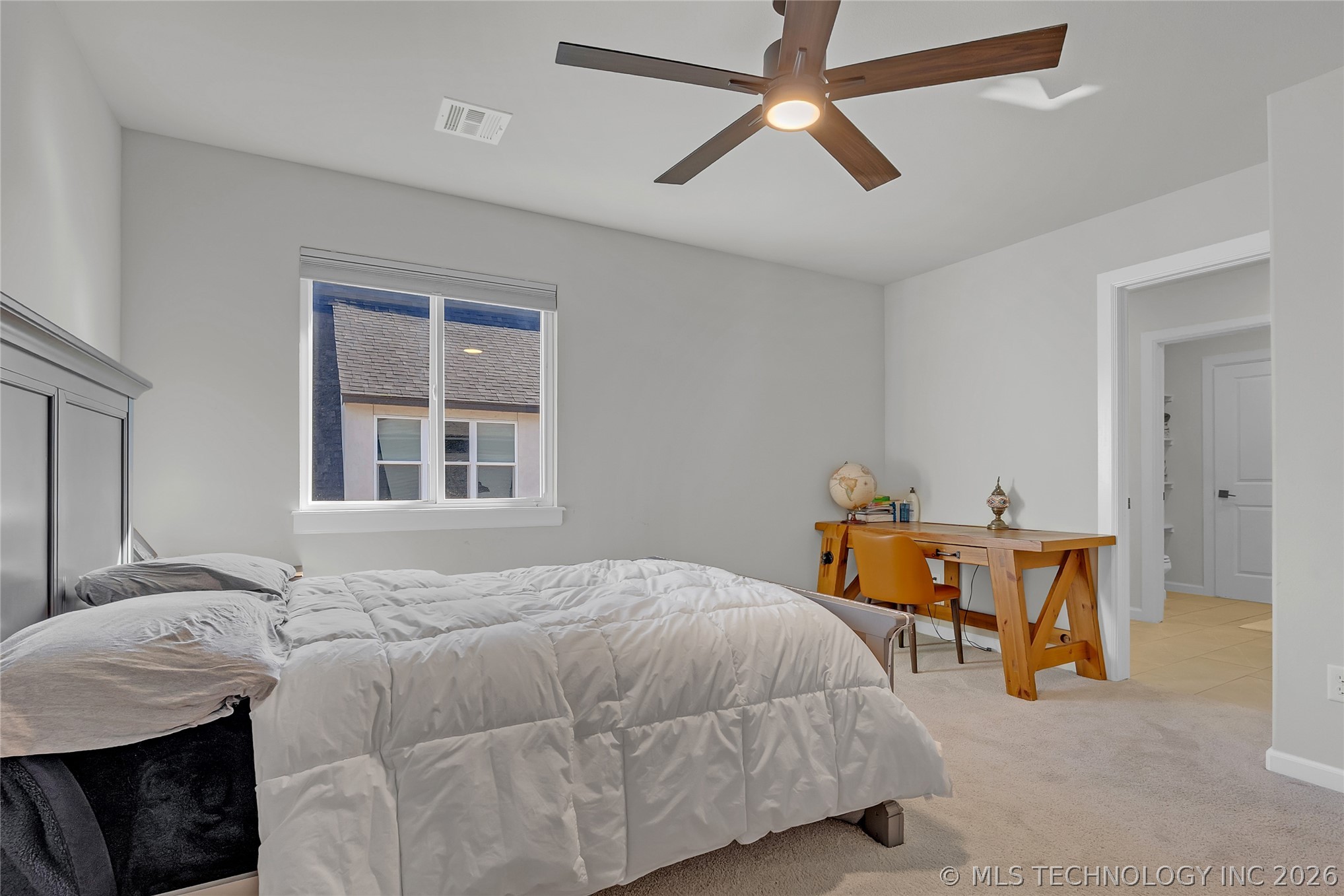 3008 E 103rd Street Property Photo 51