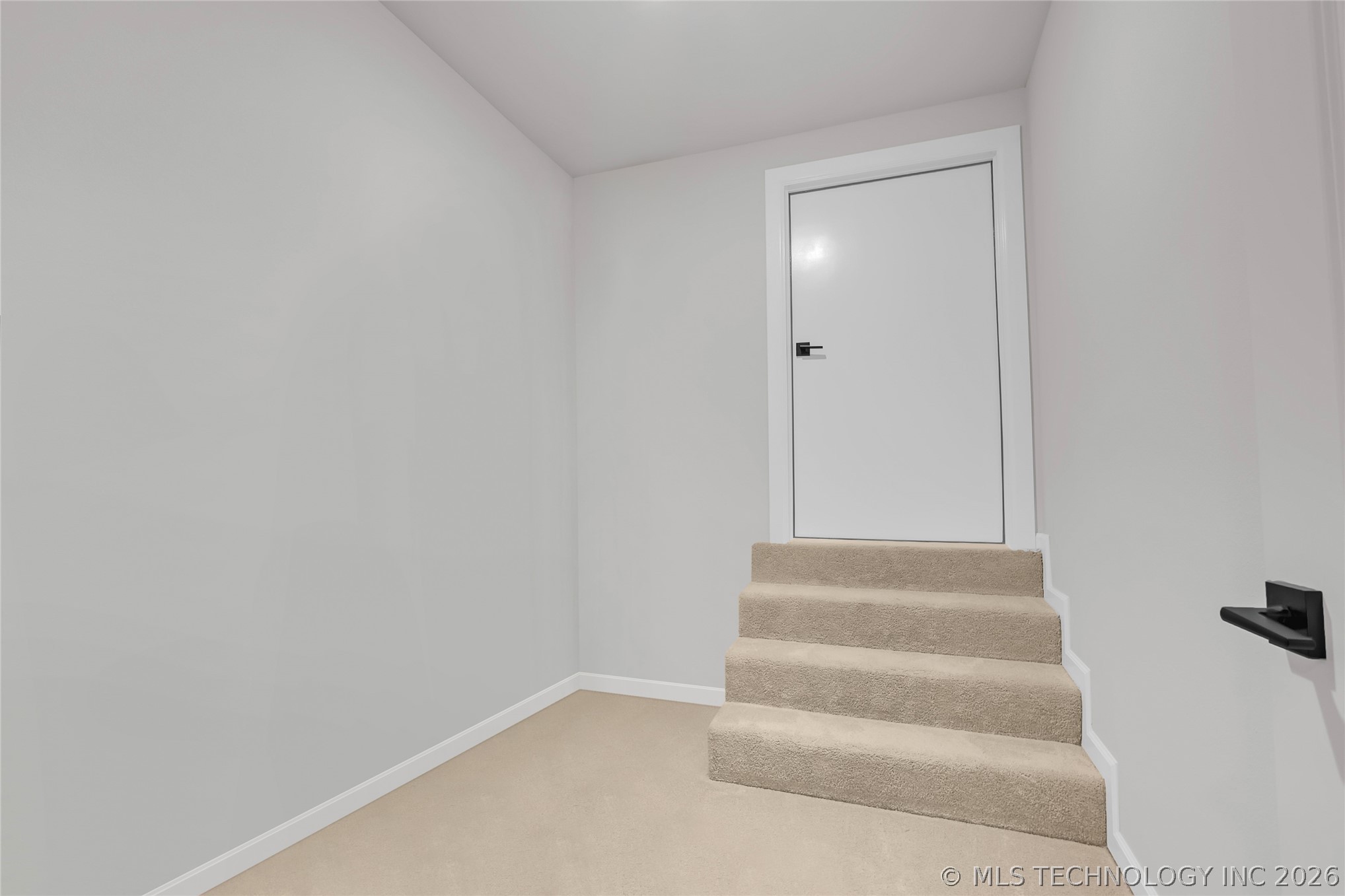 3008 E 103rd Street Property Photo 59