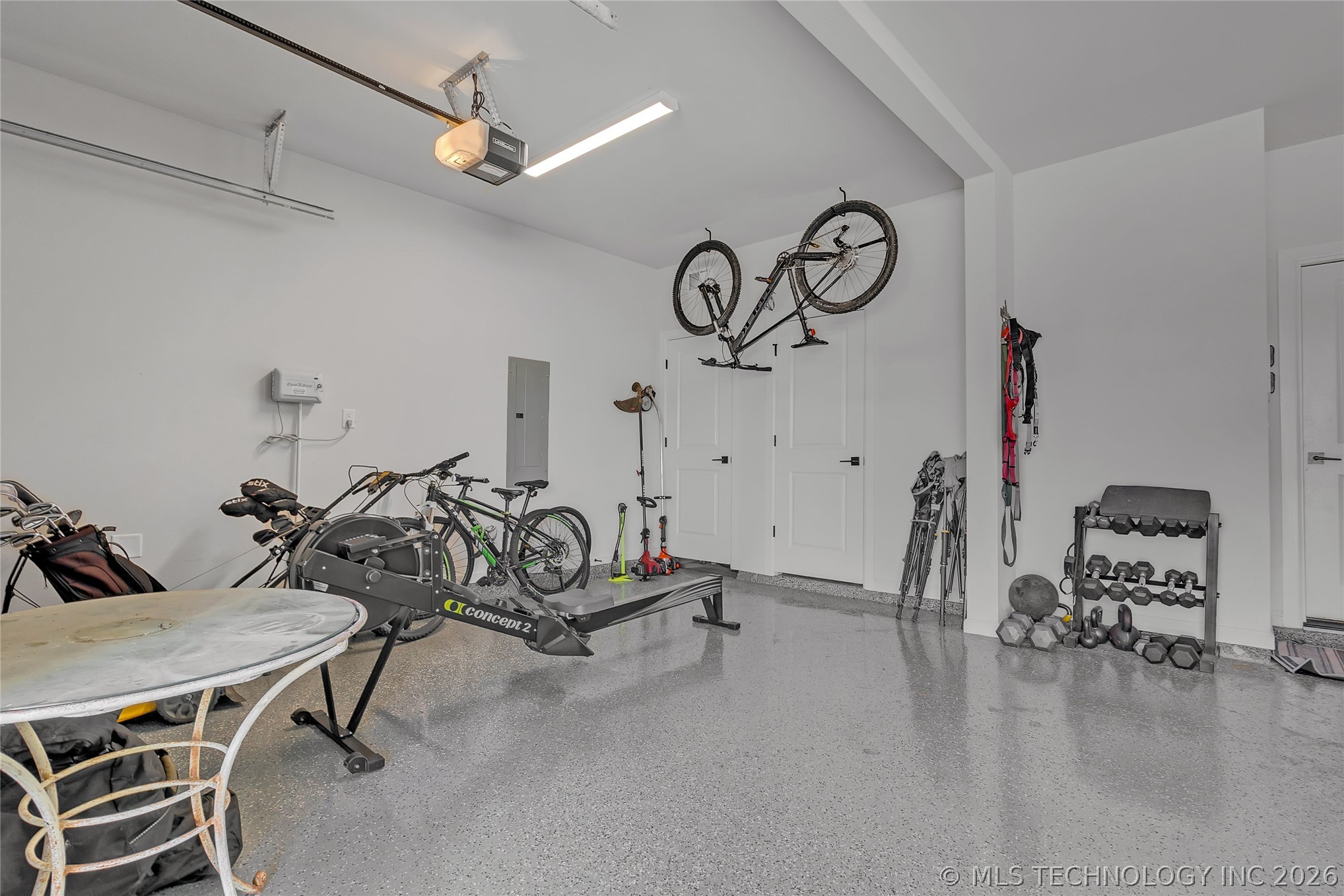 3008 E 103rd Street Property Photo 64