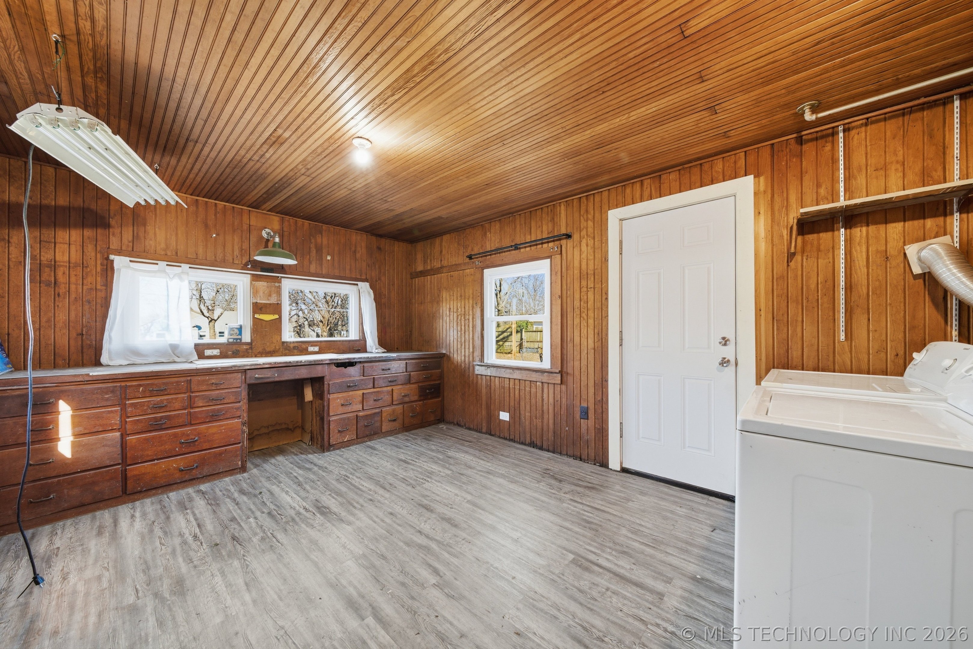 4511 E 6th Street Property Photo 24