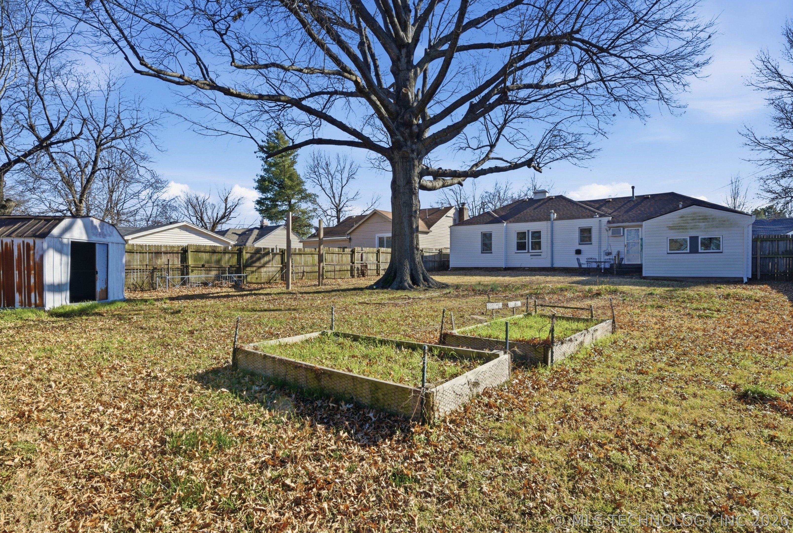 4511 E 6th Street Property Photo 29