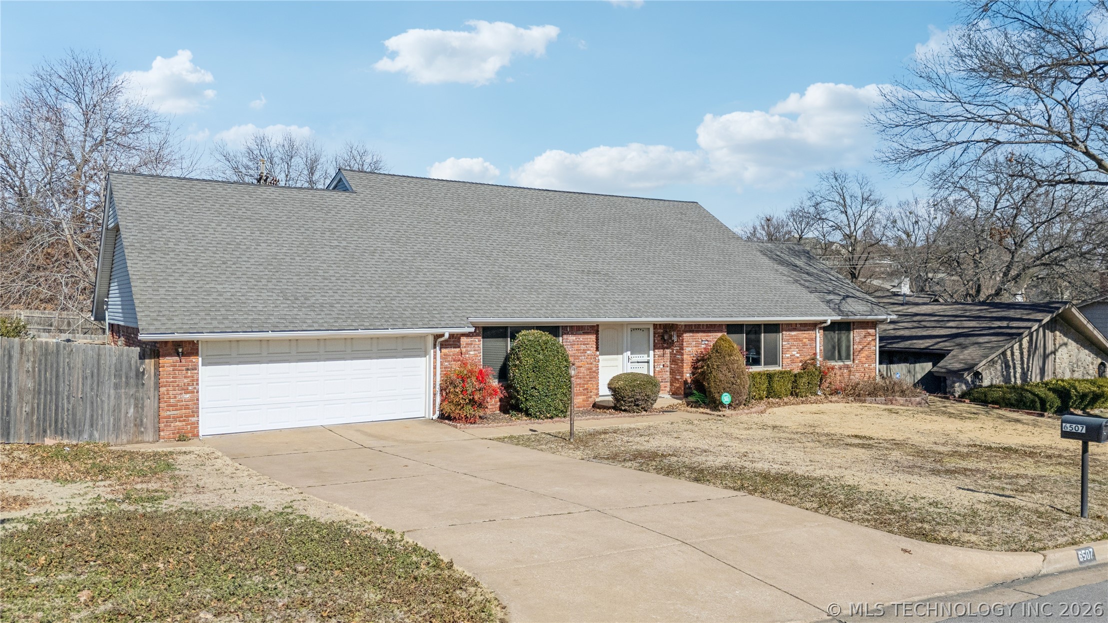 6507 E 66th Street Property Photo 2