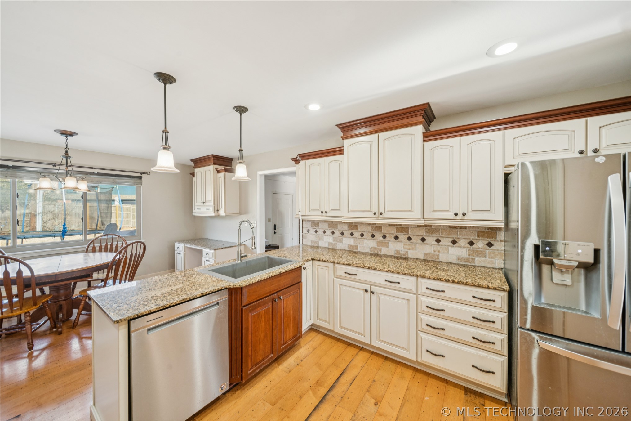 6507 E 66th Street Property Photo 13