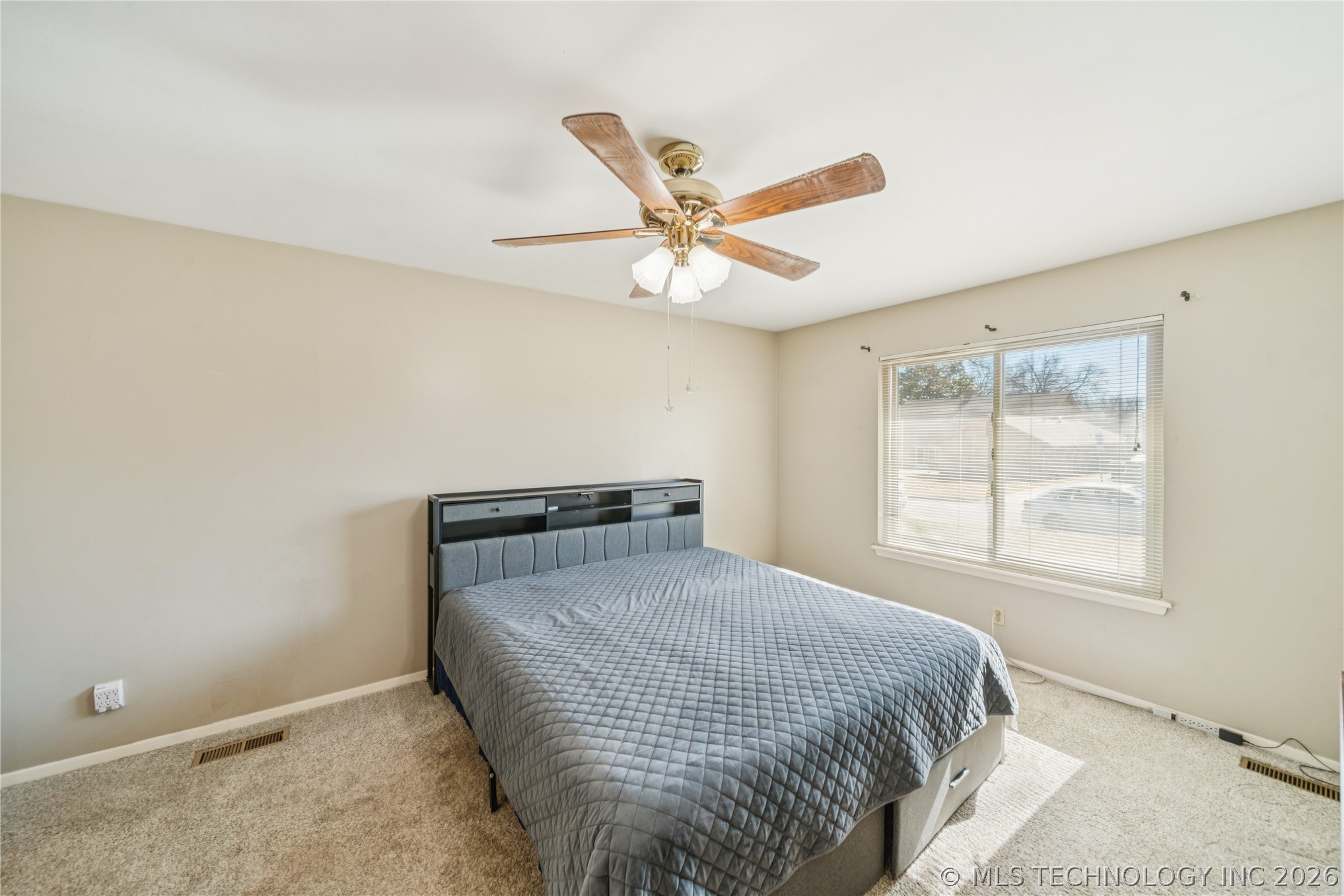 6507 E 66th Street Property Photo 22