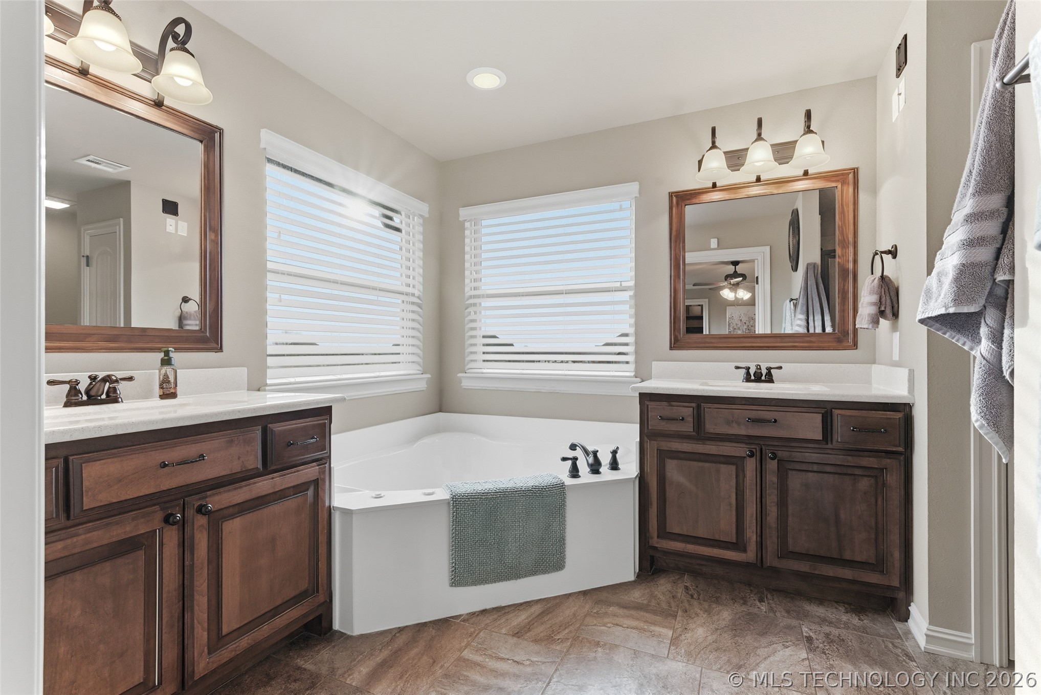 30204 S Gale Avenue Property Photo 16