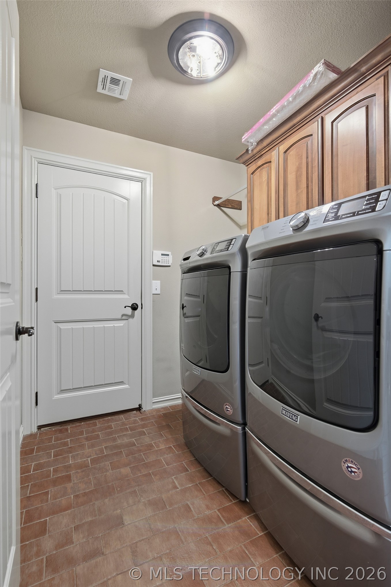 30204 S Gale Avenue Property Photo 18