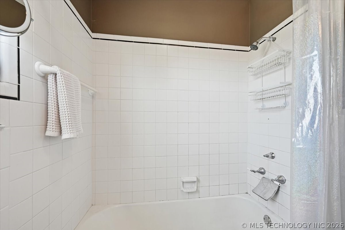 1148 S Urbana Avenue Property Photo 20