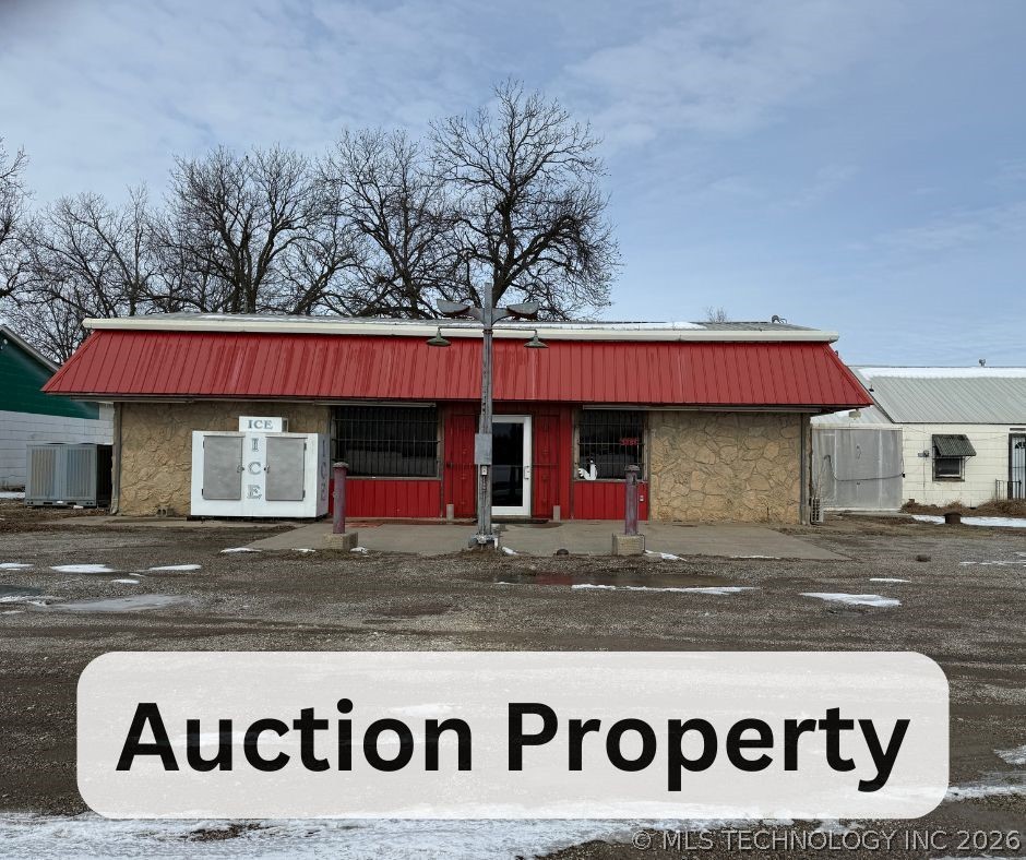 3151 W North Avenue Property Photo 1