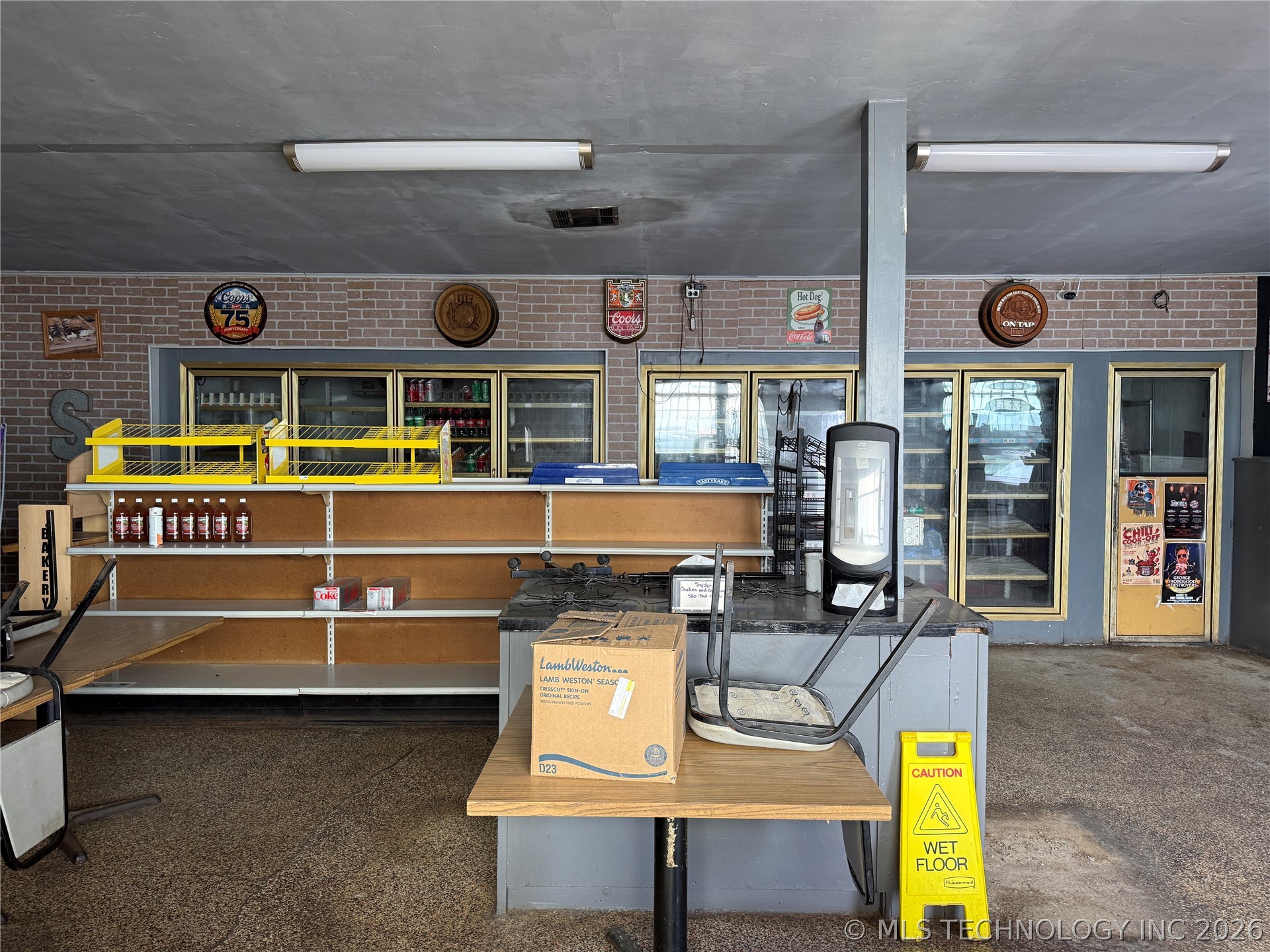 3151 W North Avenue Property Photo 4