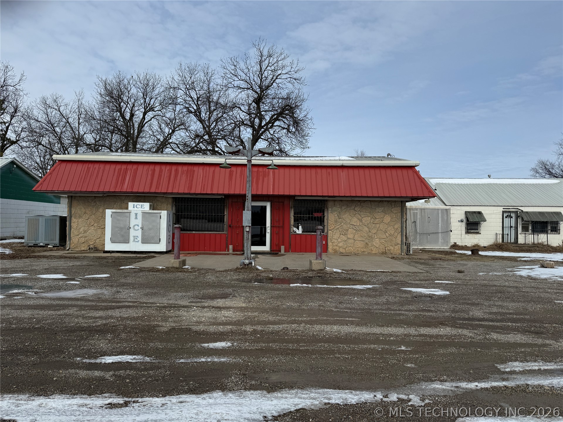 3151 W North Avenue Property Photo 13