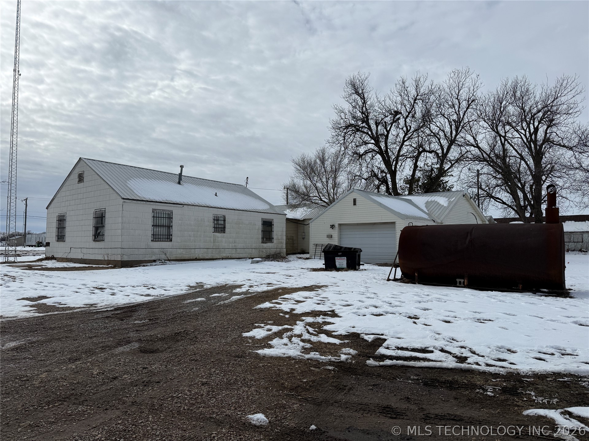 3151 W North Avenue Property Photo 16