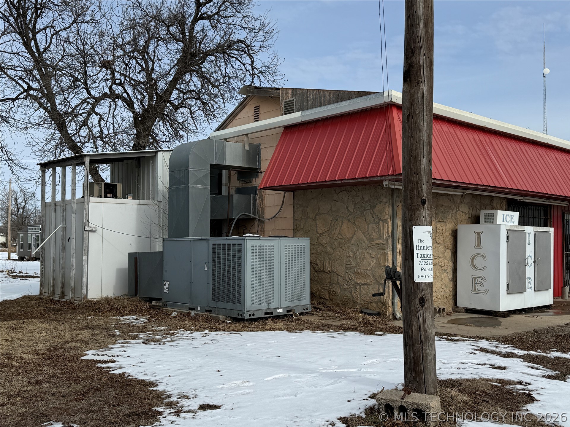 3151 W North Avenue Property Photo 17