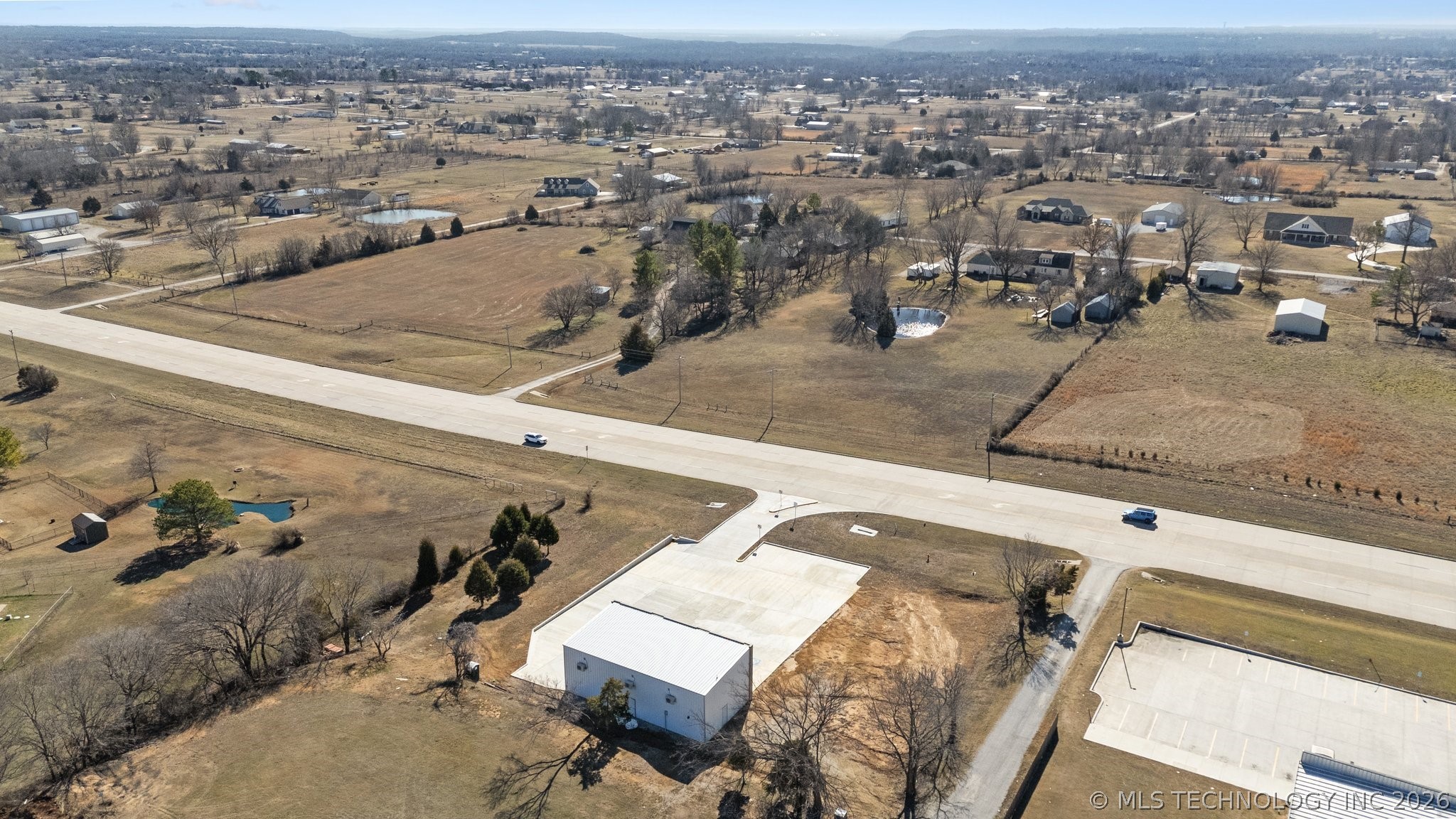 17983 E 116th Street N Property Photo 5