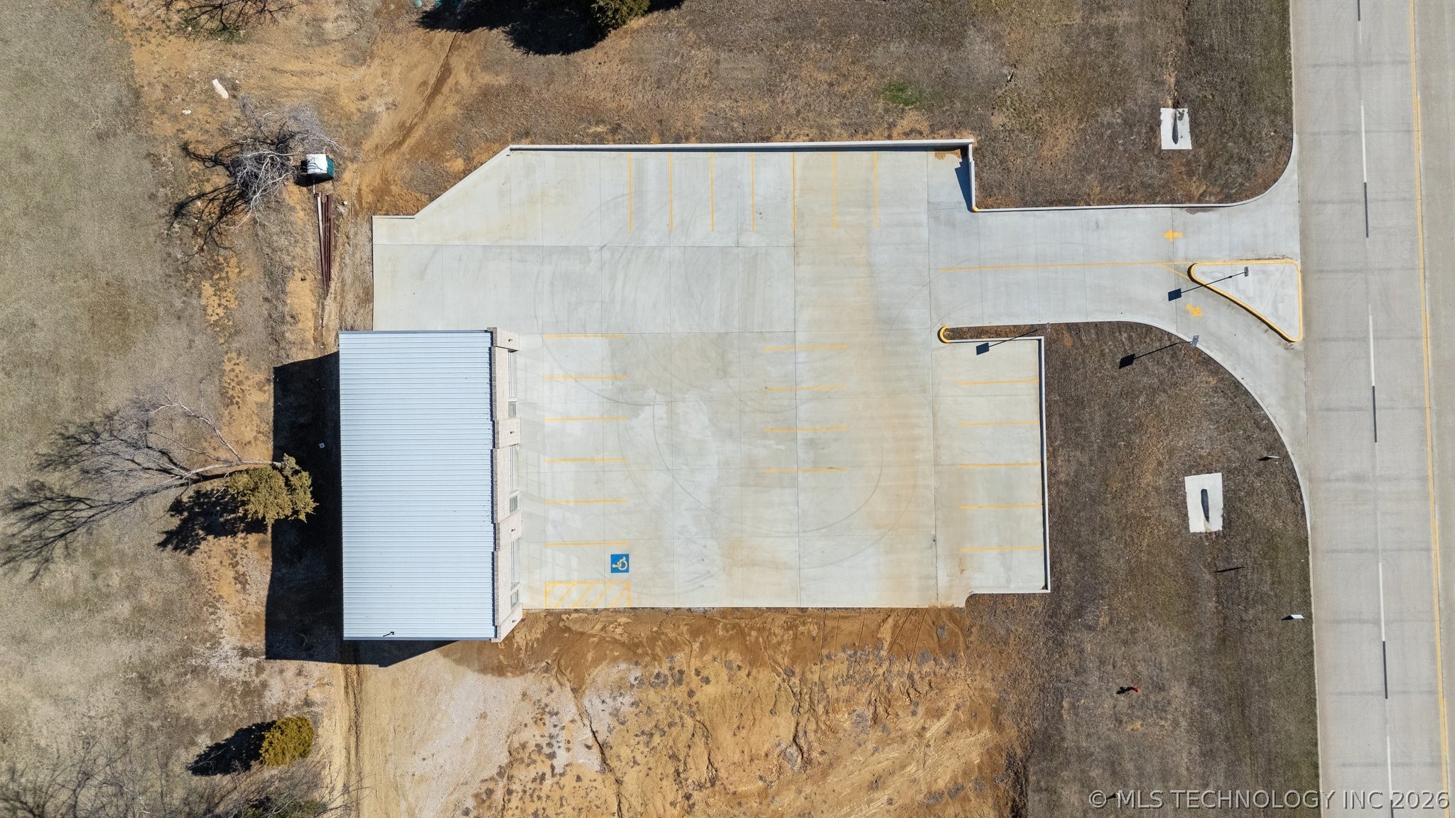 17983 E 116th Street N Property Photo 6