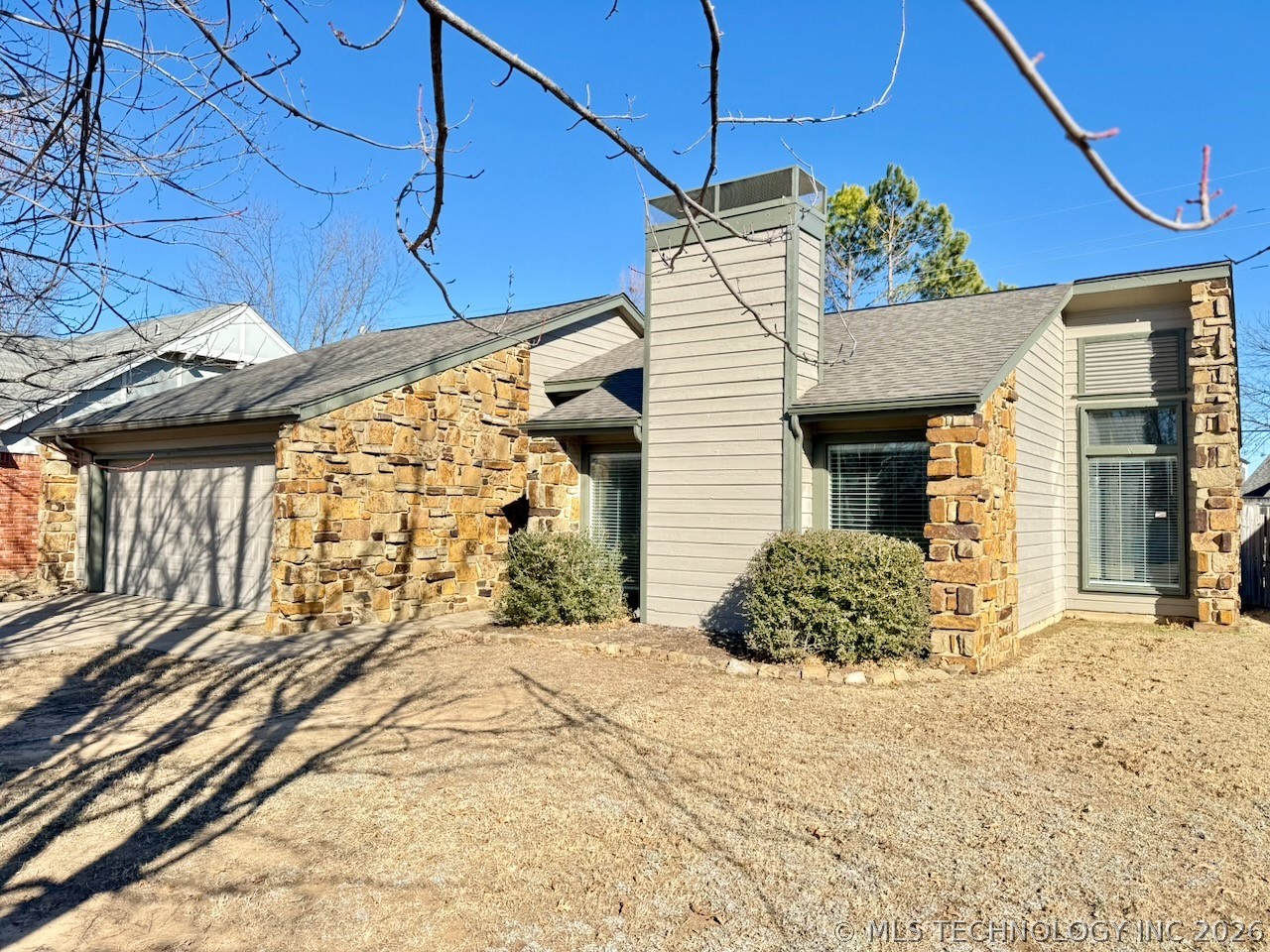 8007 S 88th East Avenue Property Photo 4