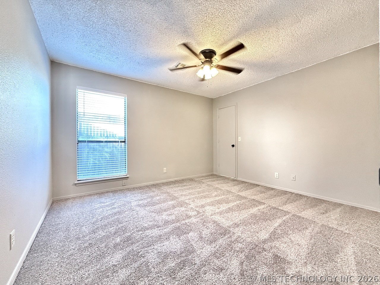 8007 S 88th East Avenue Property Photo 36