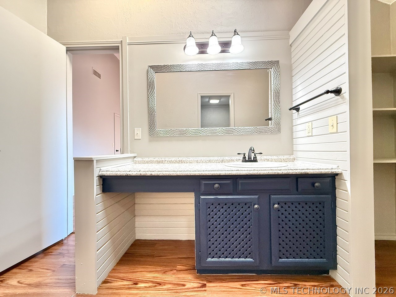 8007 S 88th East Avenue Property Photo 43