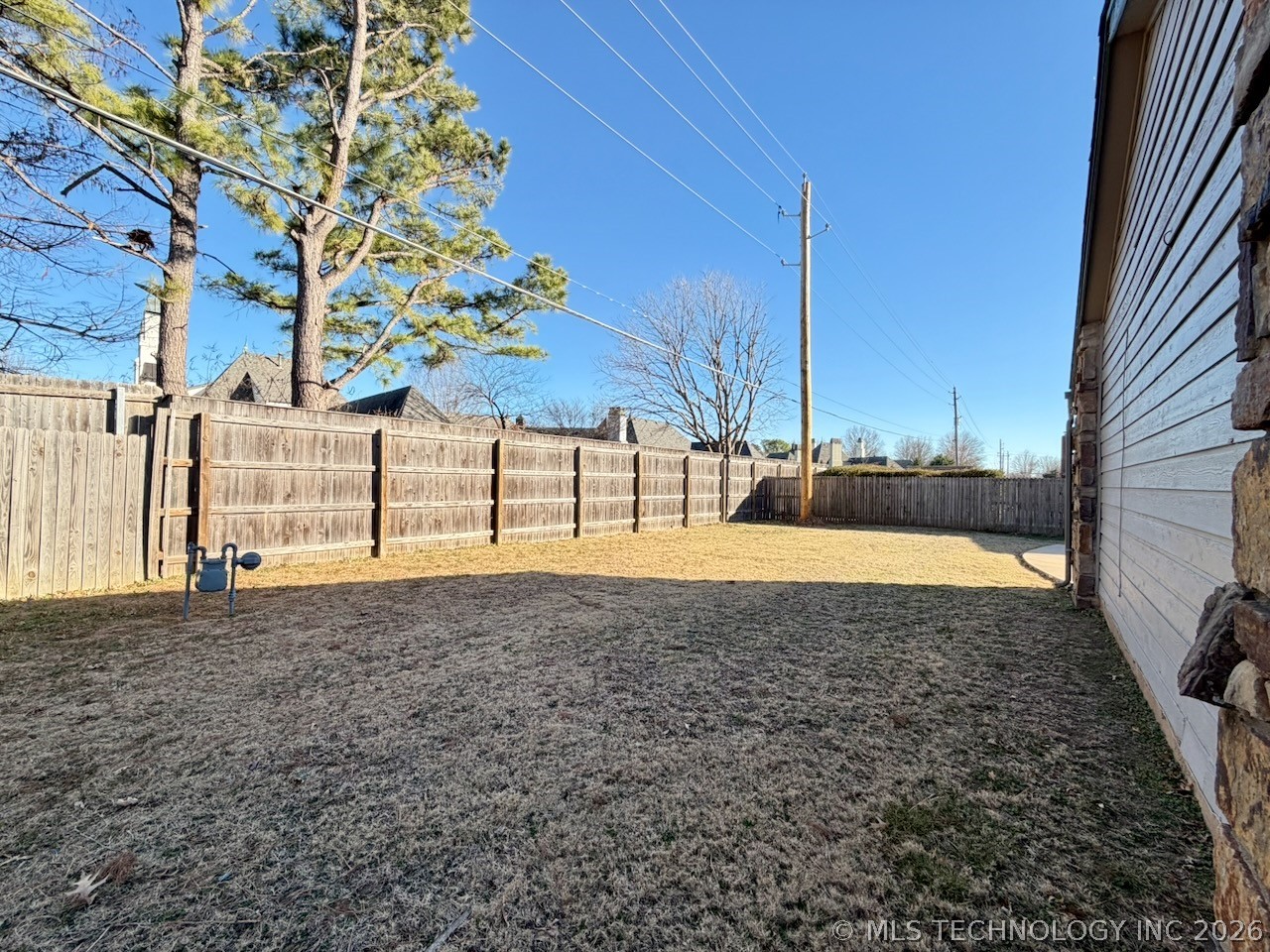 8007 S 88th East Avenue Property Photo 56