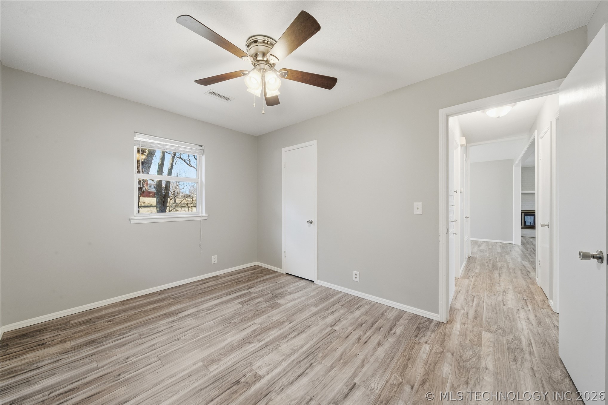 5662 S 85th East Avenue Property Photo 27