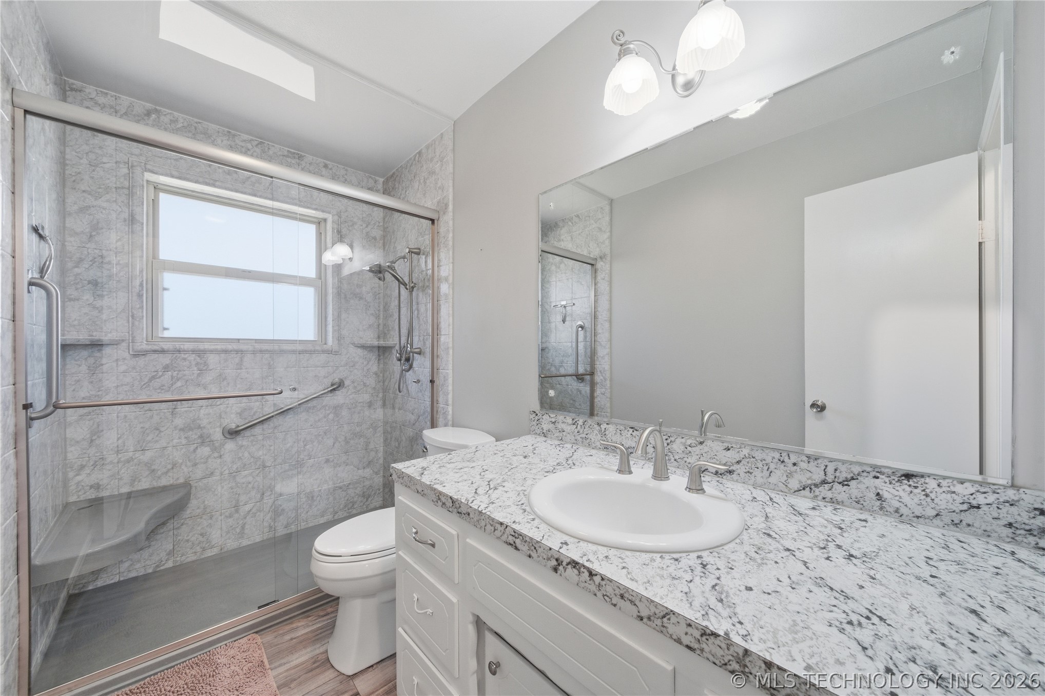 5662 S 85th East Avenue Property Photo 28