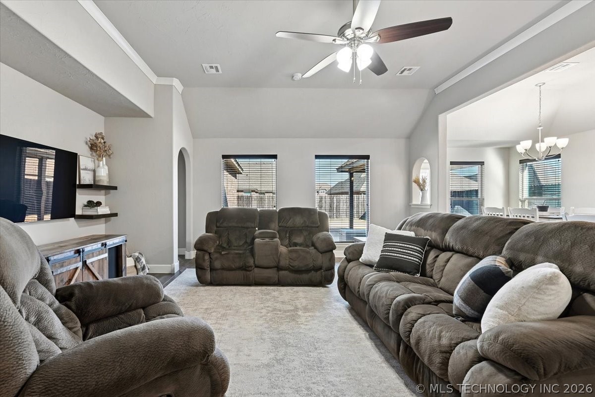 1543 E 137th Place Property Photo 12