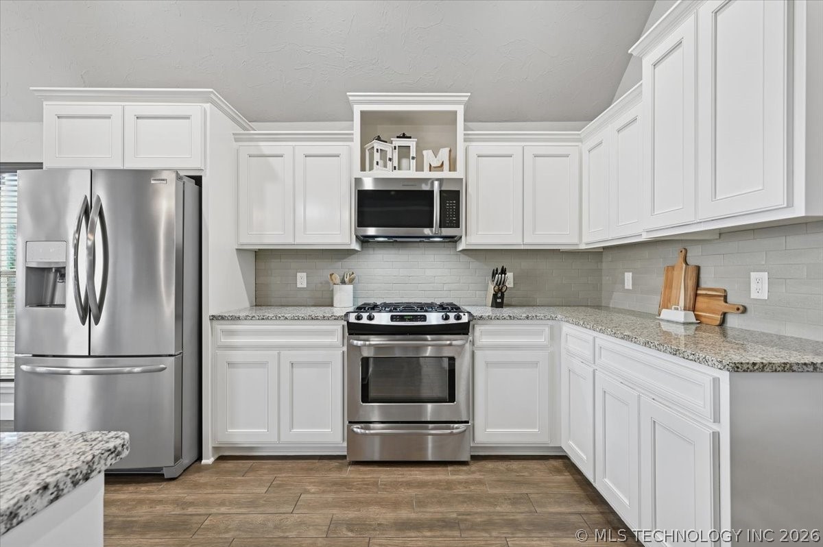 1543 E 137th Place Property Photo 20