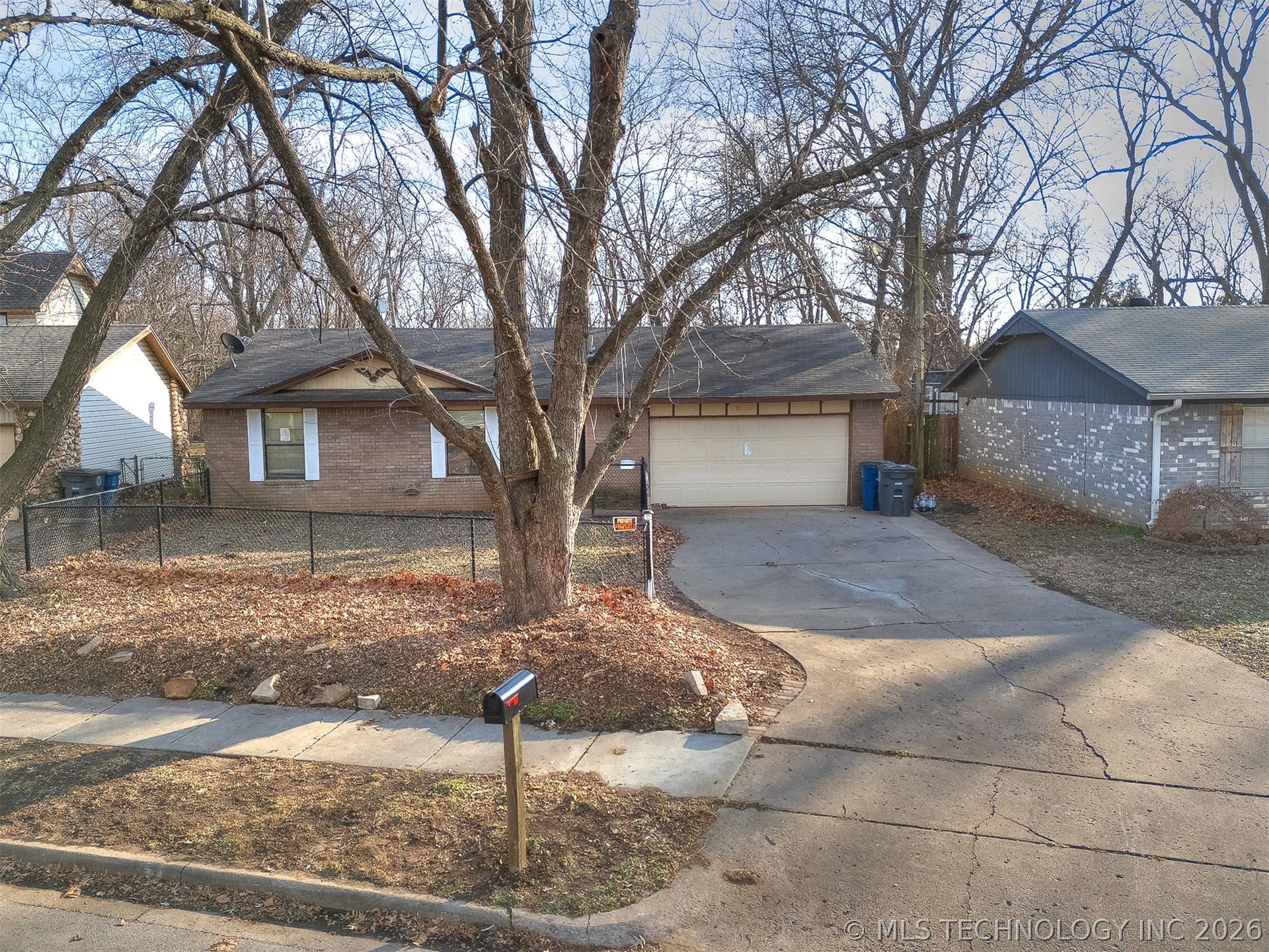 18124 E 4th Street Property Photo 33