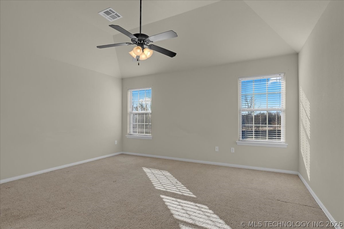 2405 W Quinton Street Property Photo 24