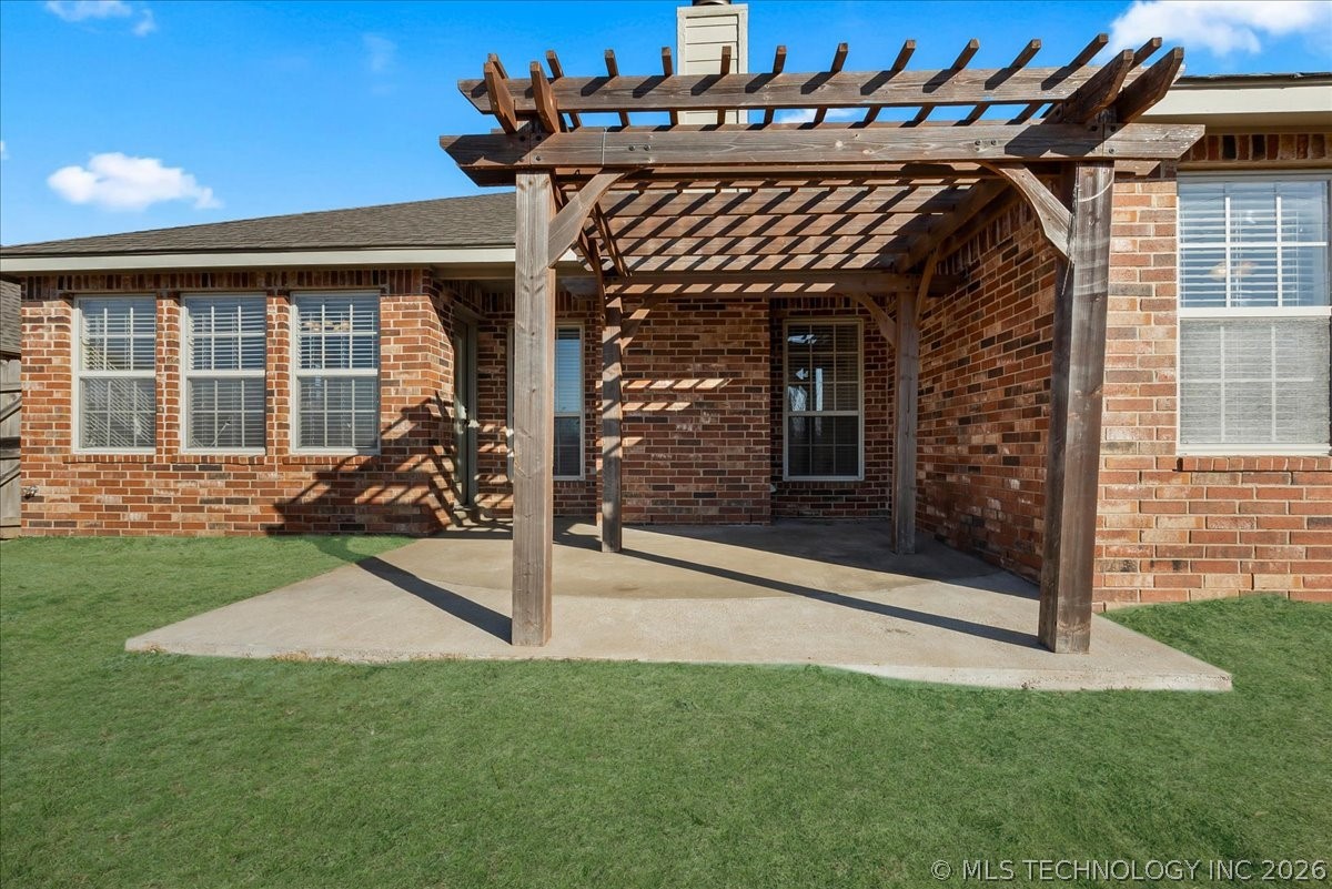 2405 W Quinton Street Property Photo 36