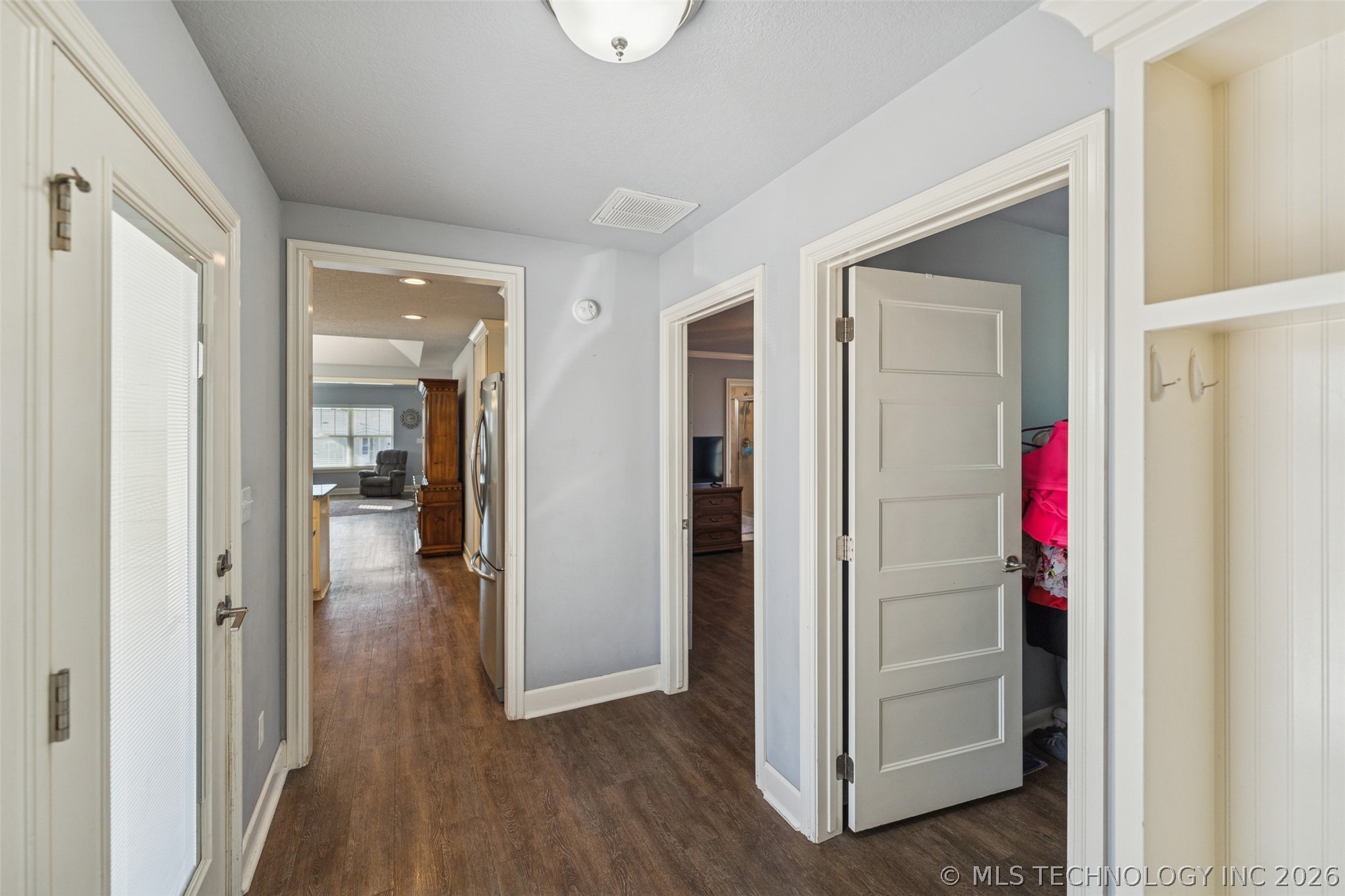 734 S Chickasaw Avenue Property Photo 22