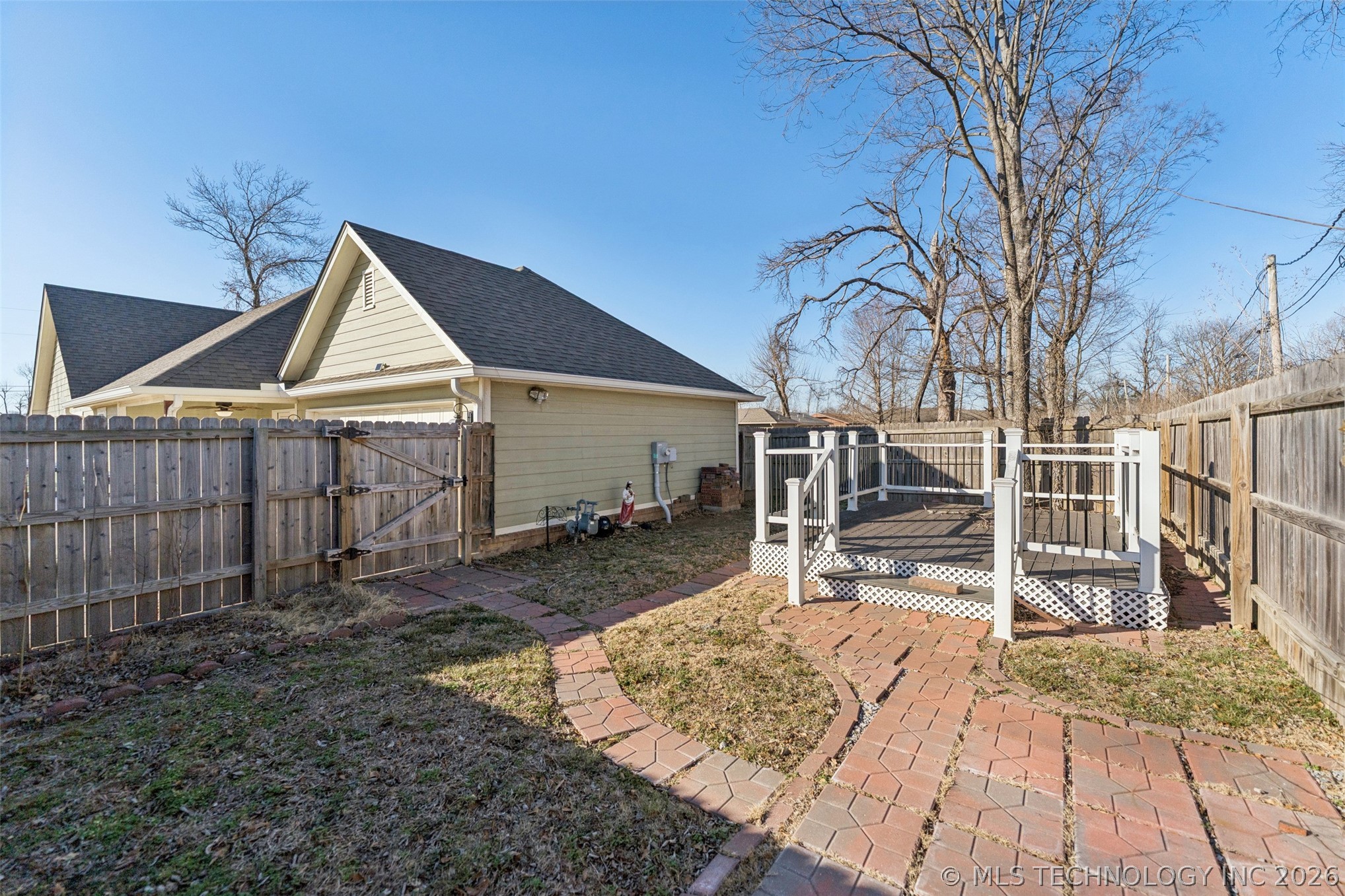 734 S Chickasaw Avenue Property Photo 31