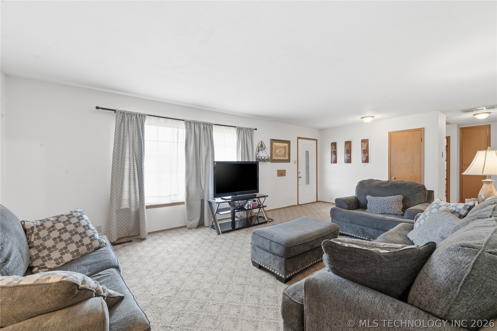 501 Sooner Park Drive Property Photo 4