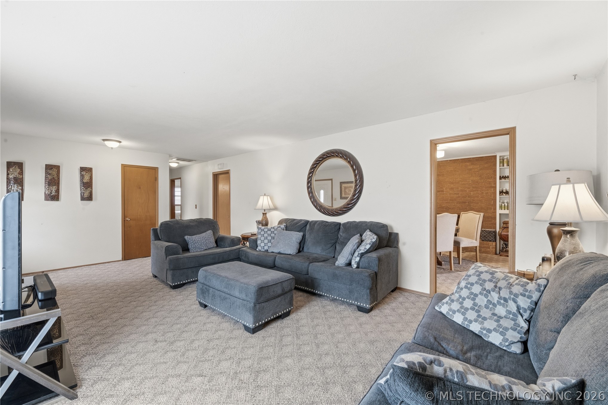 501 Sooner Park Drive Property Photo 5