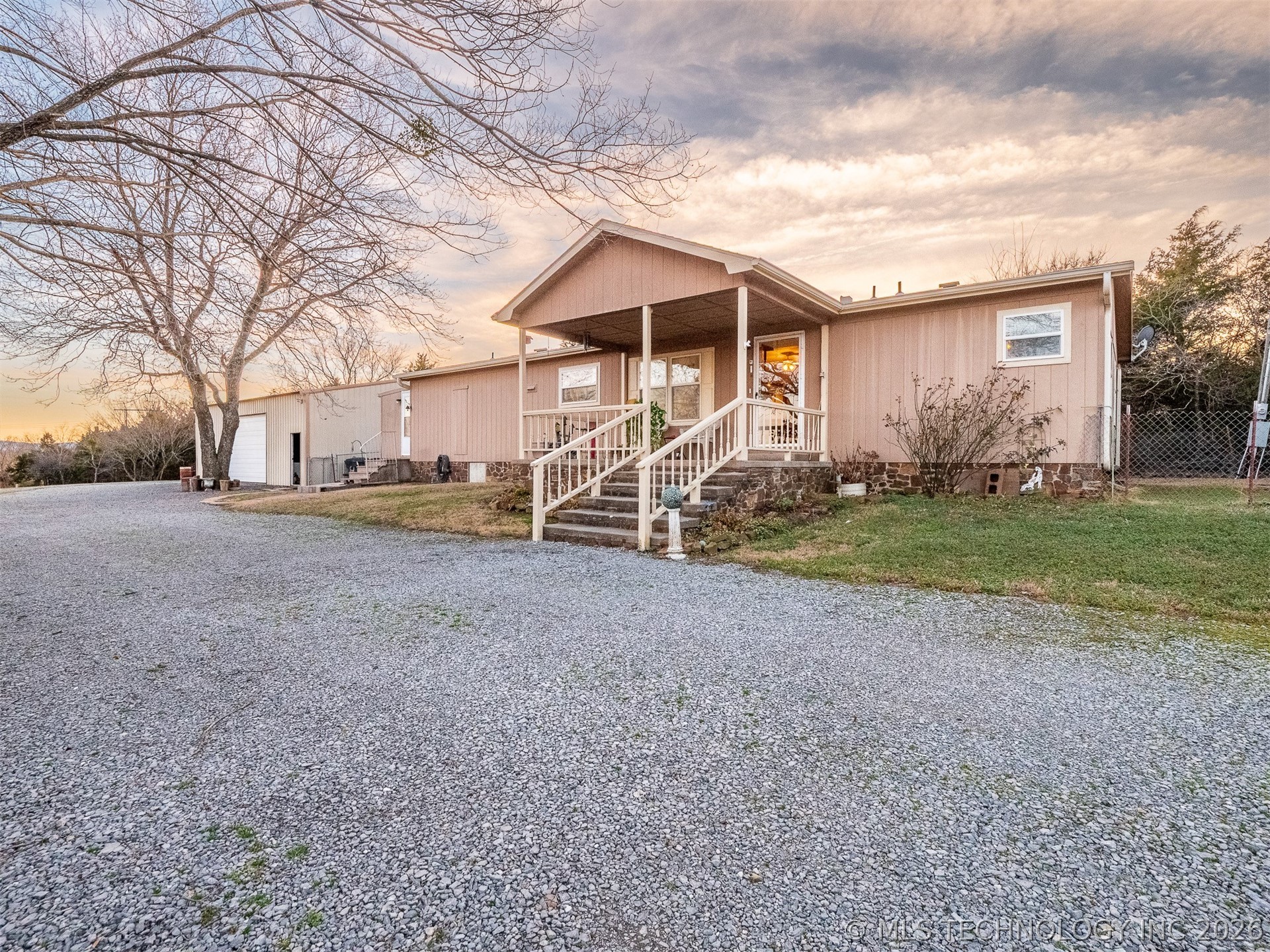 1150 State Highway 63 Property Photo 1