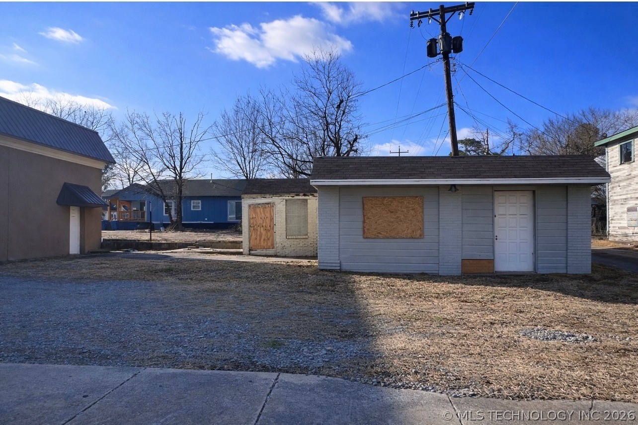 729 S 6th Street Property Photo 31