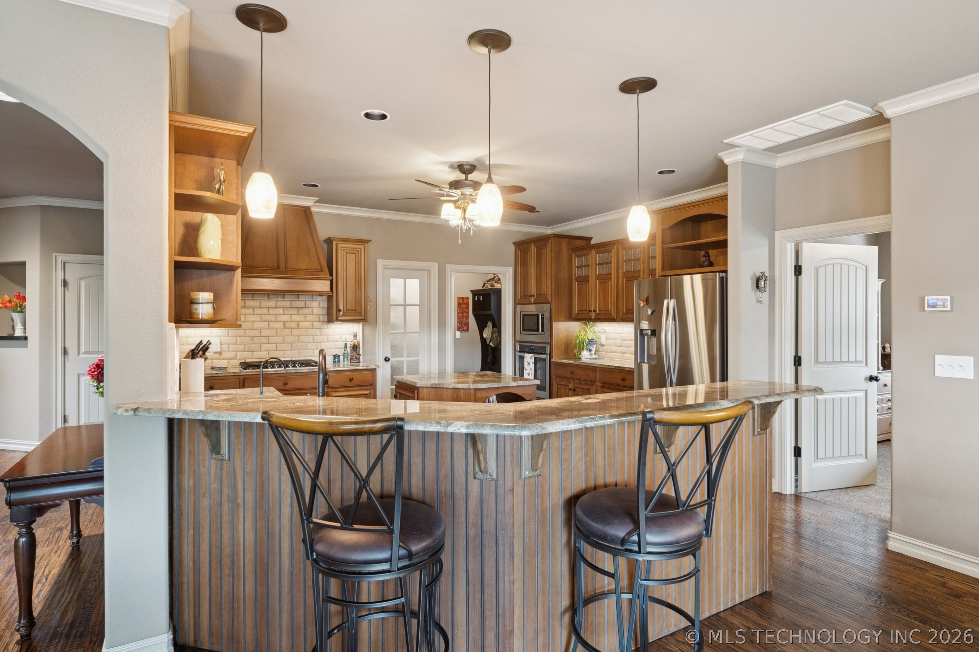 12564 S 71st East Avenue Property Photo 11