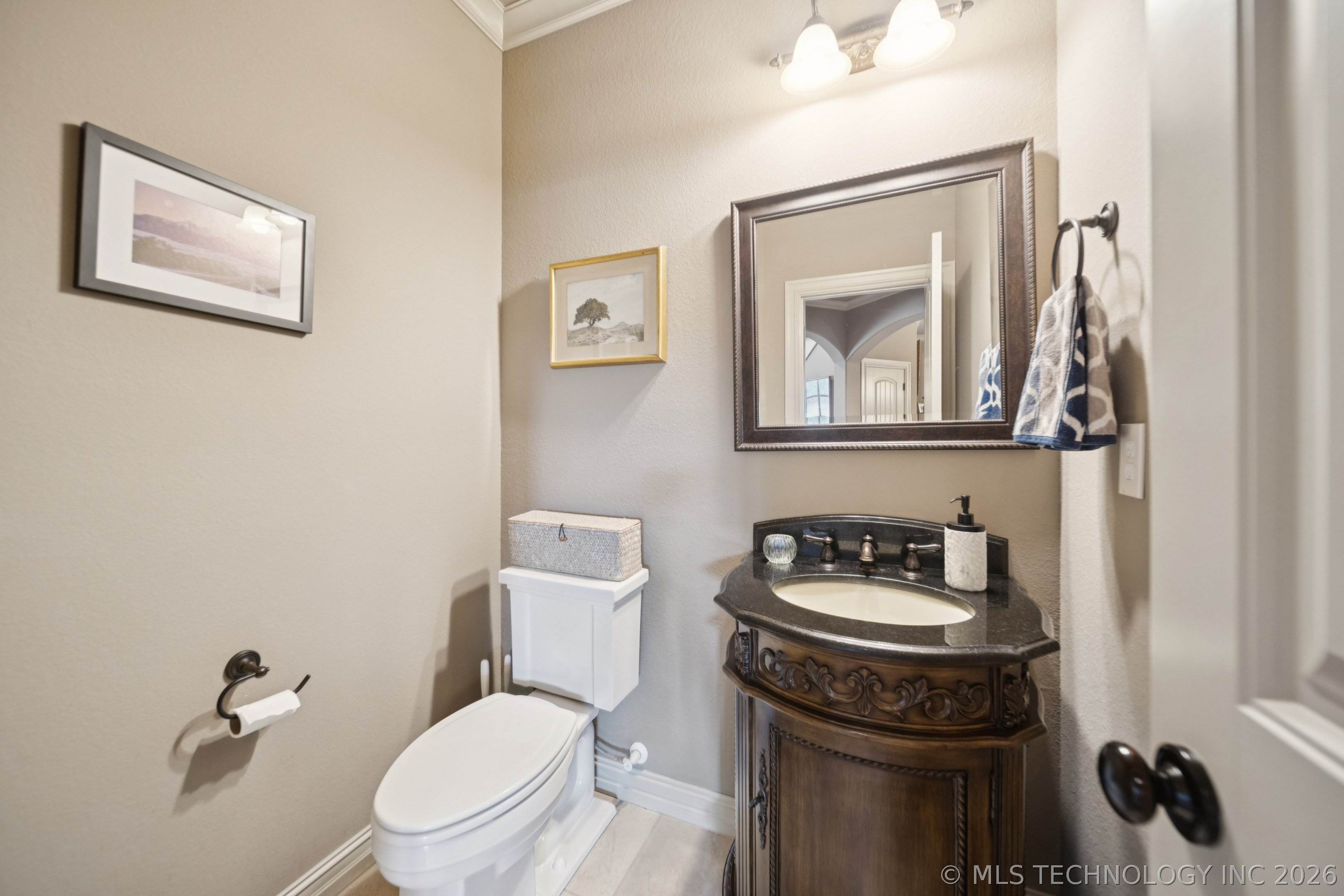 12564 S 71st East Avenue Property Photo 23