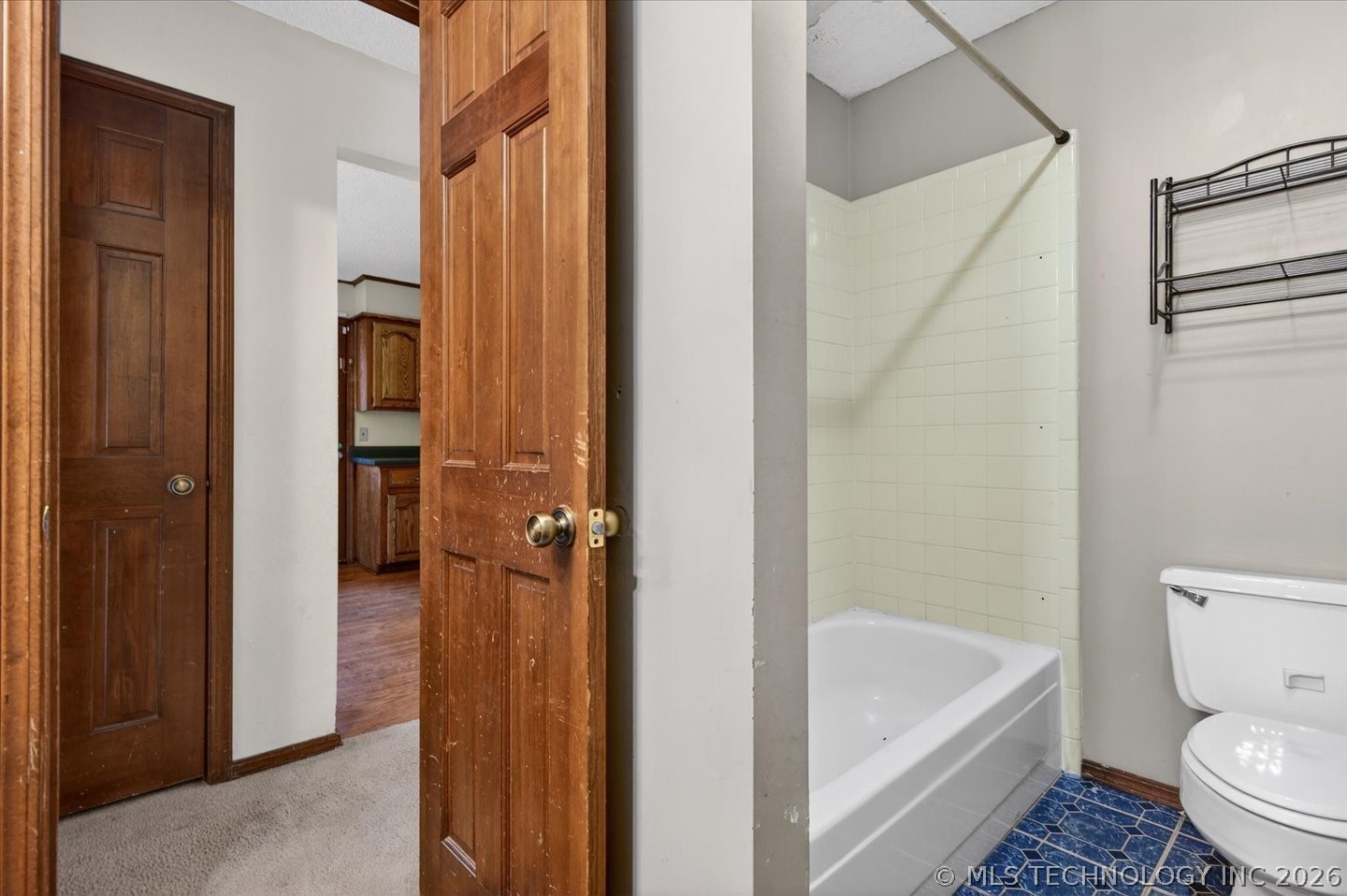 809 Whippoorwill Court Property Photo 15