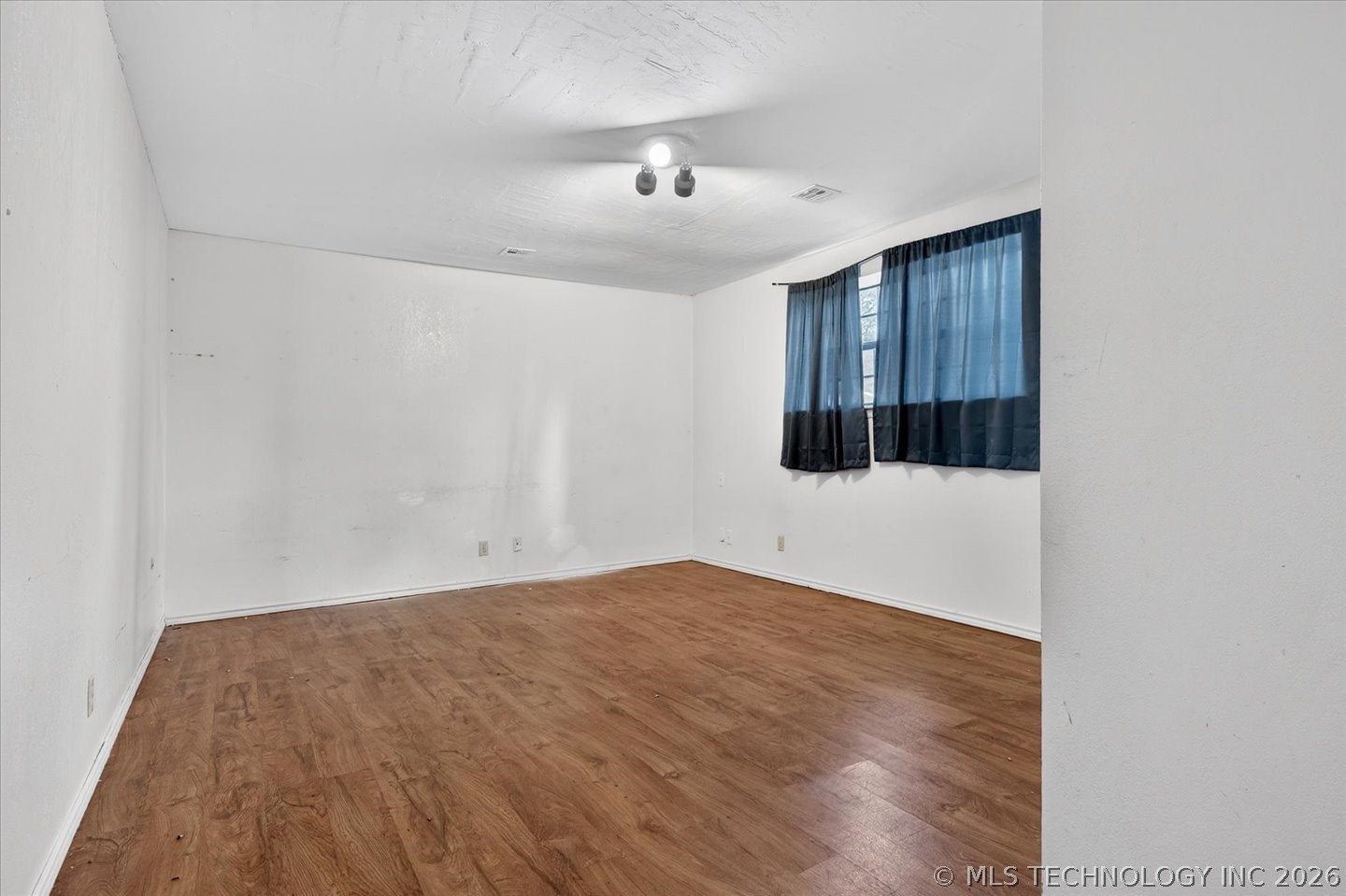 809 Whippoorwill Court Property Photo 23