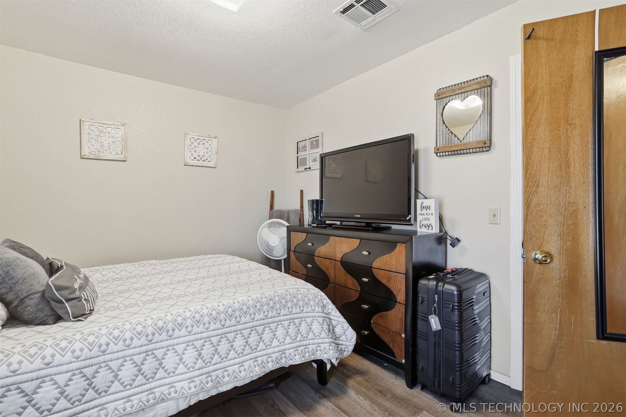 109 Cornell Property Photo 17