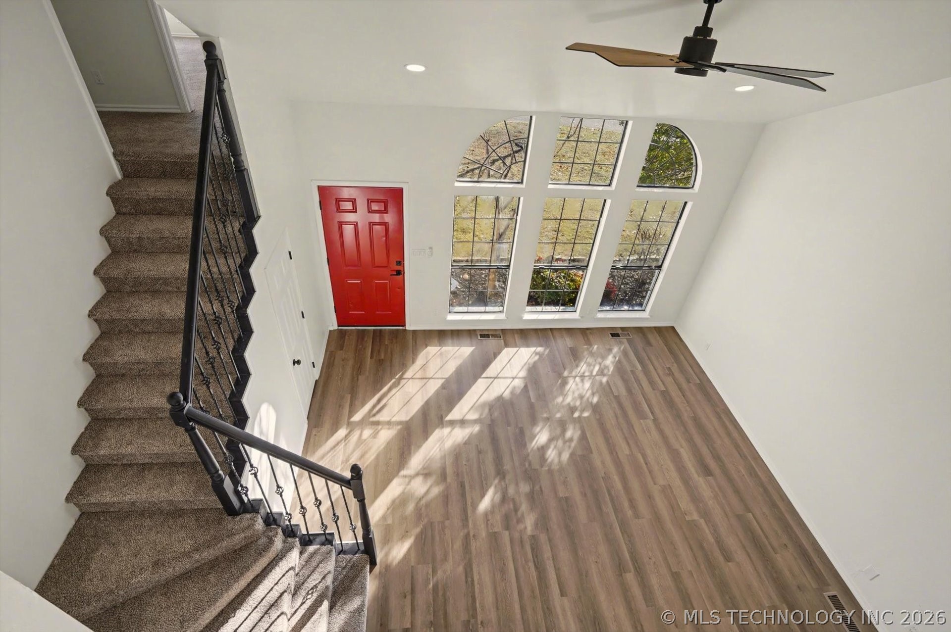 9240 S 95th East Avenue Property Photo 22