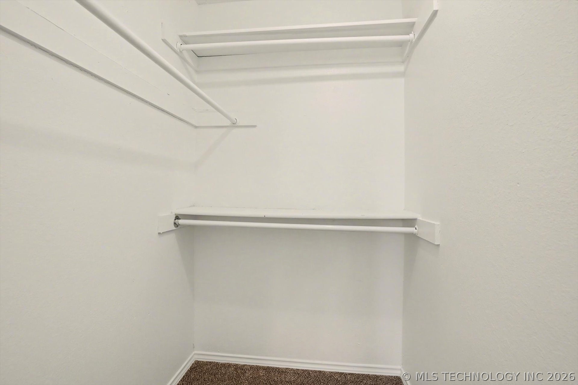 9240 S 95th East Avenue Property Photo 31