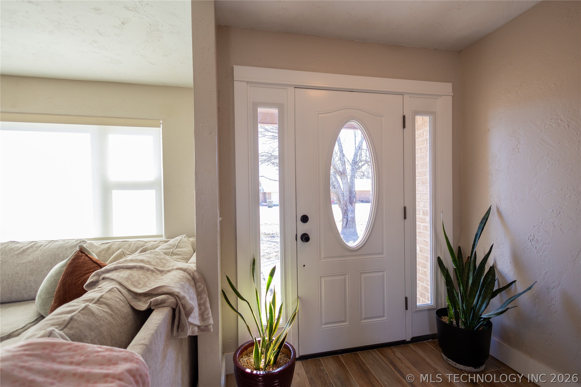 1020 Ash Property Photo 2