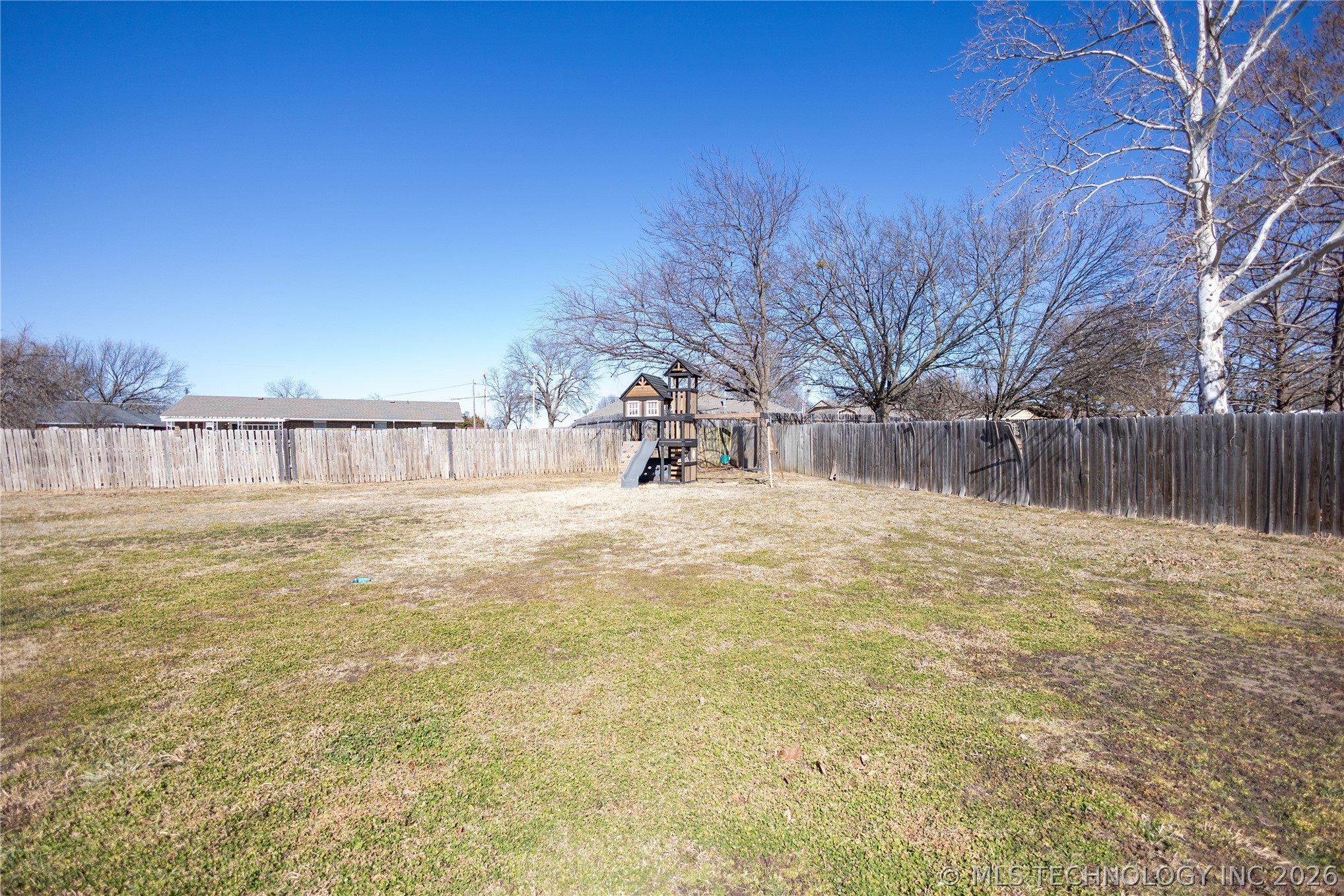 1020 Ash Property Photo 26