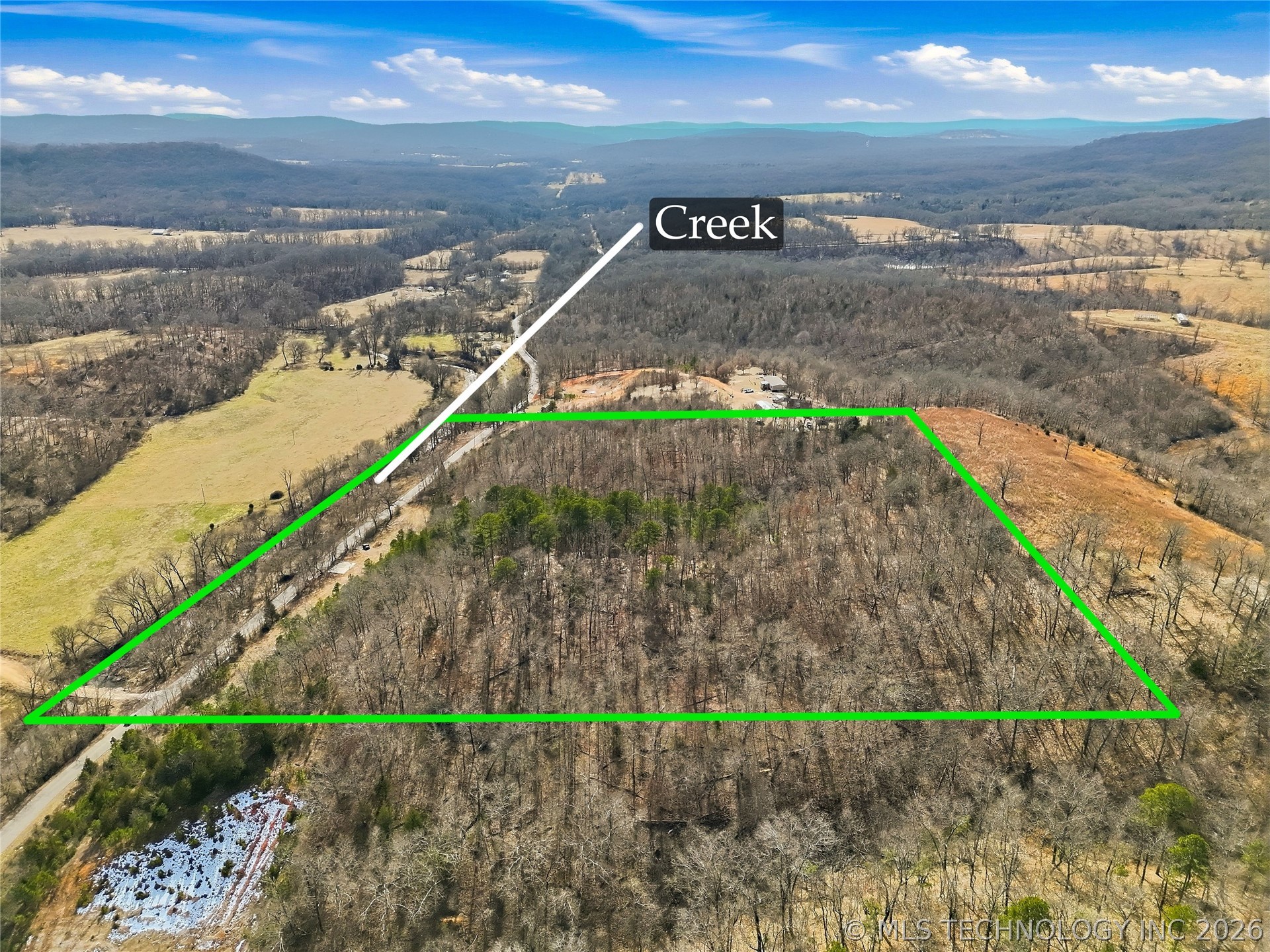 4735 Road Property Photo 7